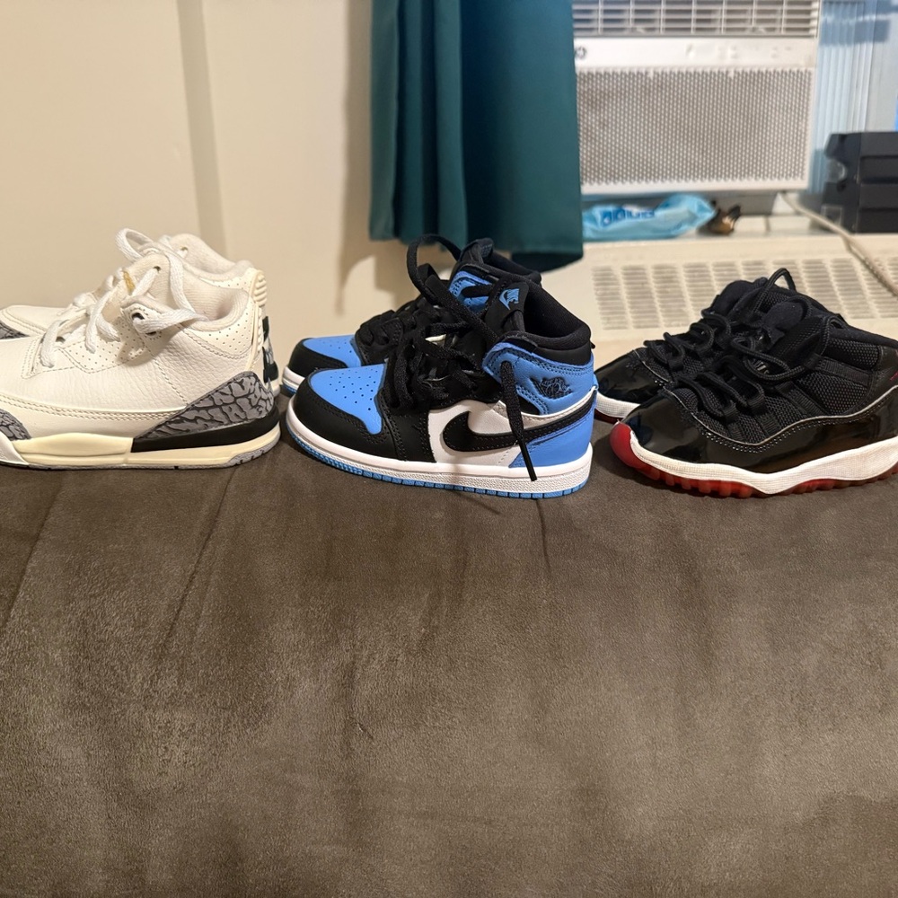 Nike Kids Sneakers - White, Blue, and Black Collection
